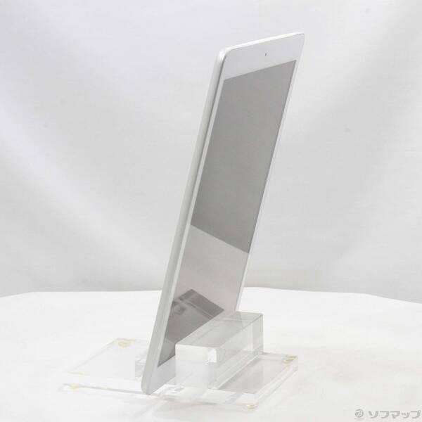 〔中古〕NTTドコモ iPad 第7世代 32GB シルバー MW6C2J／A docomoロック解除SIMフリー〔269-ud〕 |  | 01