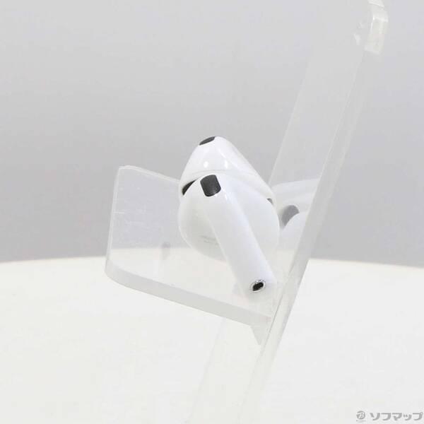 【中古品】AirPods 4 アクティブノイズキャンセリング搭載 Apple 【中古】AirPods 4 MXP93J/A（アクティブノイズキャンセ