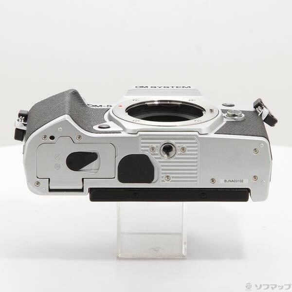 〔中古〕OM-5 ボディ シルバー〔348-ud〕 |  | 04