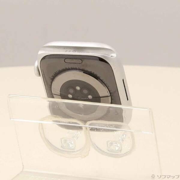 〔中古〕Apple(アップル) Apple Watch Series 9 GPS 45mm シルバーアルミニウムケース バンド無し〔297-ud〕 |  | 02