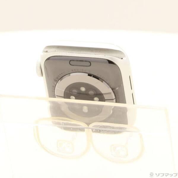 〔中古〕Apple(アップル) Apple Watch Series 6 GPS 40mm シルバーアルミニウムケース バンド無し〔262-ud〕 |  | 02