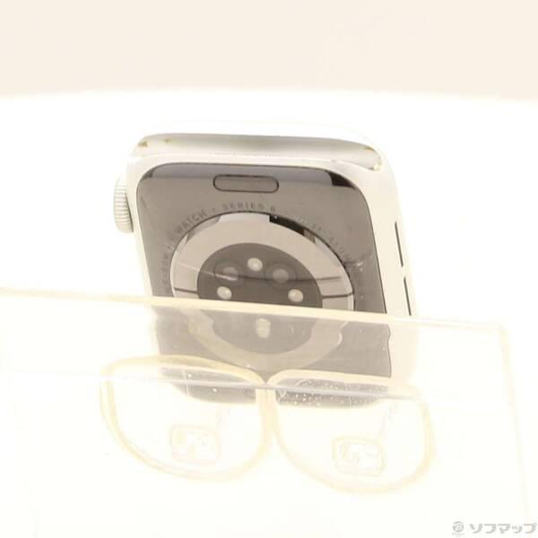 〔中古〕Apple(アップル) Apple Watch Series 6 GPS + Cellular 40mm シルバーアルミニウムケース バンド無し〔377-ud〕 |  | 02