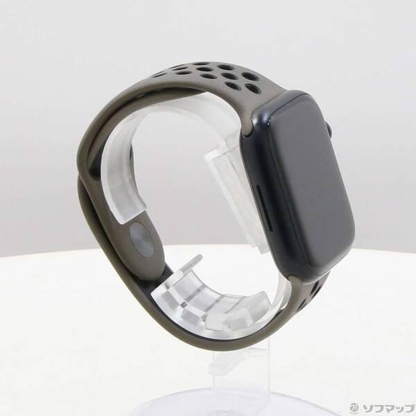 〔中古〕Apple(アップル) Apple Watch Series 8 GPS 45mm ミッドナイトアルミニウムケース オリーブグレー／ブラックNikeスポーツバンド〔348-ud〕 |  | 03