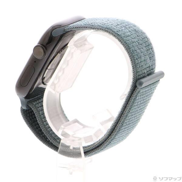 〔中古〕Apple(アップル) Apple Watch Series 10 GPS 46mm ジェットブラックアルミニウムケース レイクグリーンスポーツループ〔305-ud〕 |  | 01