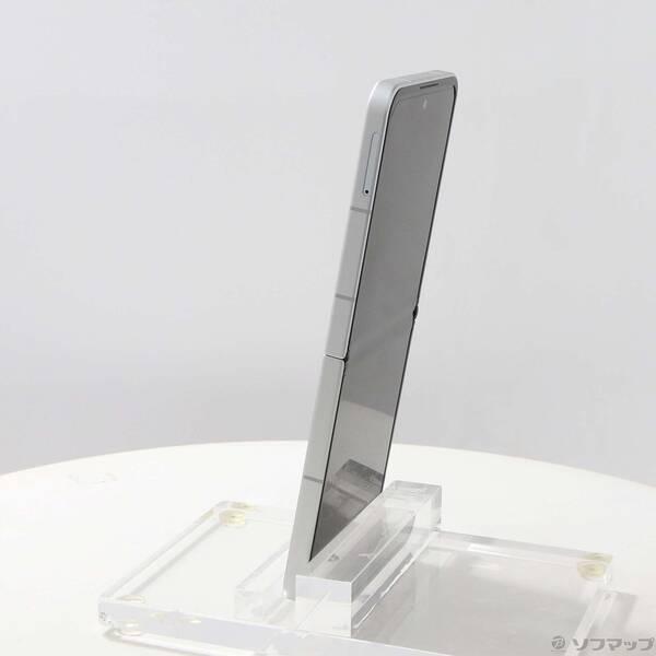 〔中古〕ZTE Libero Flip 128GB ホワイト YMLIBFLIP Y!mobile SIMフリー〔295-ud〕 |  | 01