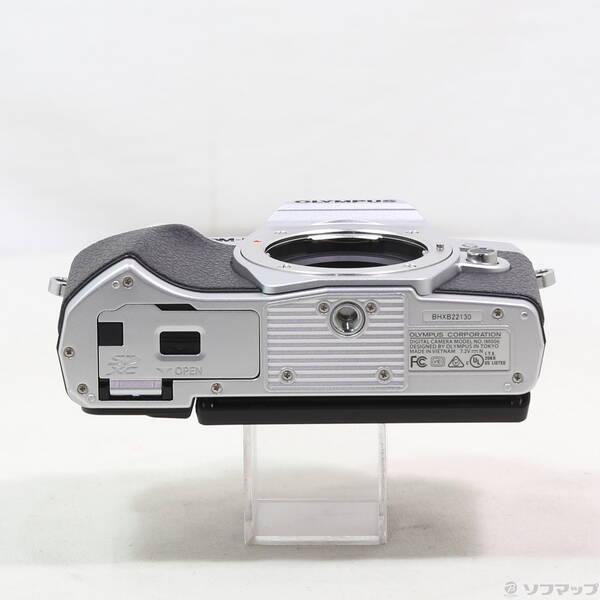 〔中古〕OLYMPUS(オリンパス) OM-D E-M10 MarkIII EZ ダブルズームキット シルバー〔349-ud〕 |  | 04
