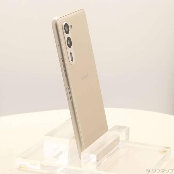 中古〕FCNT arrows We2 Plus M06 256GB シャンパンシルバー ASMC06004