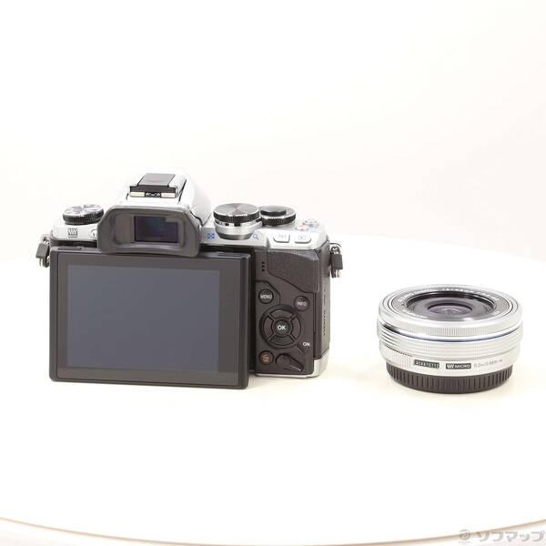 〔中古〕OLYMPUS(オリンパス) OM-D E-M10 14-42mm EZレンズキット シルバー〔262-ud〕 |  | 02