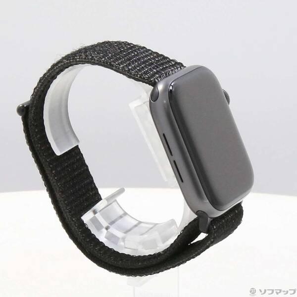 〔中古〕Apple(アップル) Apple Watch Series 4 GPS 44mm スペースグレイアルミニウムケース ブラックスポーツループ〔247-ud〕 |  | 03