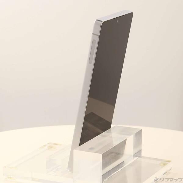 〔中古〕SAMSUNG(サムスン) Galaxy S25 Ultra 256GB チタニウムホワイトシルバー SM-S938QZSASJP SIMフリー〔262-ud〕 |  | 01