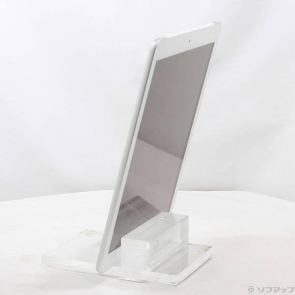 〔中古〕Apple(アップル) iPad 第6世代 32GB シルバー MR6P2J／A docomoロック解除SIMフリー〔262-ud〕 |  | 01
