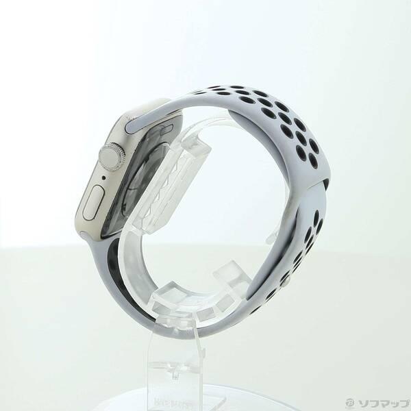 〔中古〕Apple(アップル) Apple Watch Series 7 Nike GPS 41mm スターライトアルミニウムケース ピュアプラチナム／ブラックNikeスポーツバンド〔348-ud〕 |  | 01