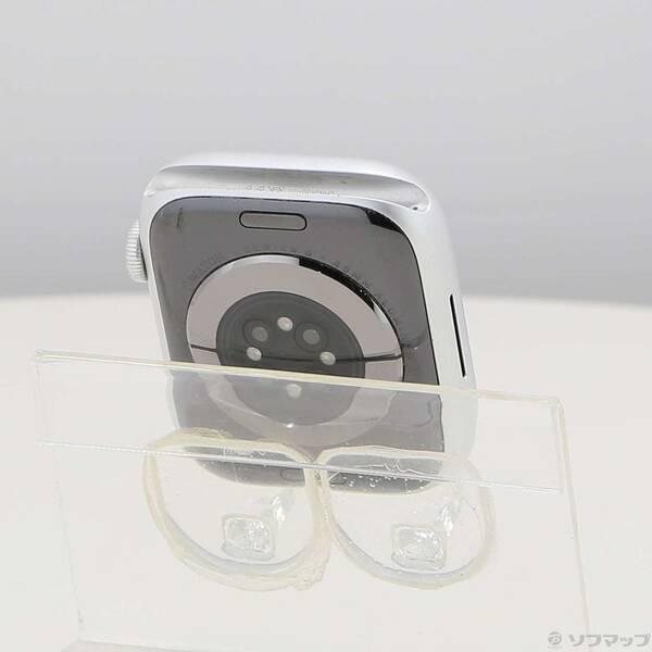 〔中古〕Apple(アップル) Apple Watch Series 8 GPS 45mm シルバーアルミニウムケース バンド無し〔368-ud〕 |  | 02