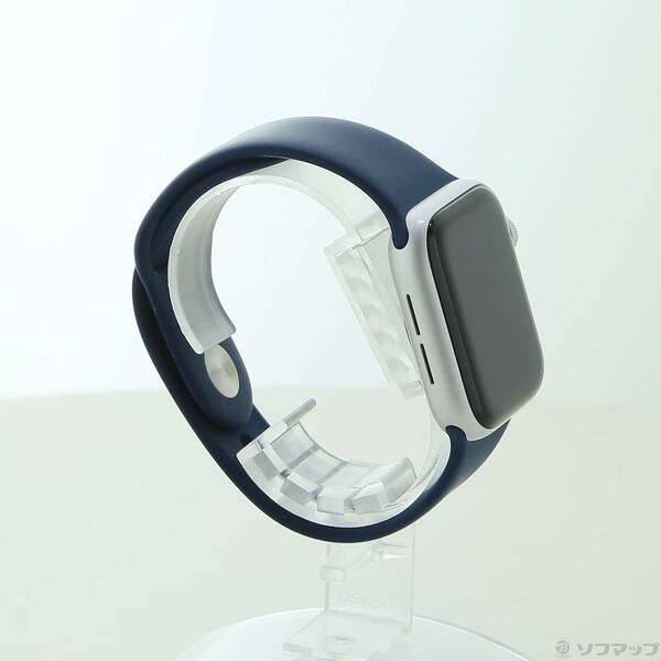 〔中古〕Apple(アップル) Apple Watch SE 第1世代 GPS 40mm シルバーアルミニウムケース アビスブルースポーツバンド〔368-ud〕 |  | 03