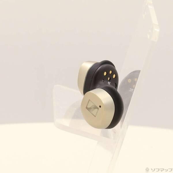 〔中古〕SENNHEISER(ゼンハイザー) 〔展示品〕 MOMENTUM True Wireless 4 Gold〔348-ud〕 |  | 01