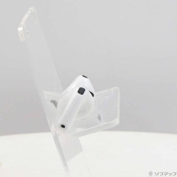 中古品〕 AirPods 4 アクティブノイズキャンセリング搭載 MXP93J