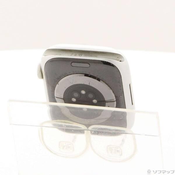 〔中古〕Apple(アップル) Apple Watch Series 8 GPS + Cellular 45mm シルバーアルミニウムケース バンド無し〔269-ud〕 |  | 02
