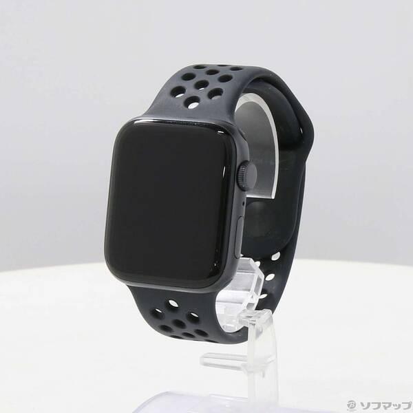 〔中古〕Apple(アップル) Apple Watch SE 第1世代 Nike GPS 44mm スペースグレイアルミニウムケース アンスラサイト／ブラックNikeスポーツバンド〔198-ud〕 | 