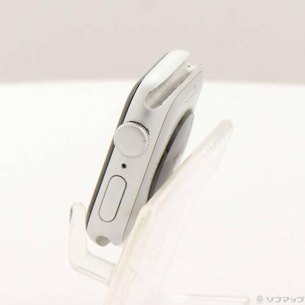 〔中古〕Apple(アップル) Apple Watch SE 第2世代 GPS 40mm シルバーアルミニウムケース バンド無し〔348-ud〕 |  | 01