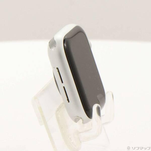 〔中古〕Apple(アップル) Apple Watch SE 第2世代 GPS 40mm シルバーアルミニウムケース バンド無し〔348-ud〕 |  | 03