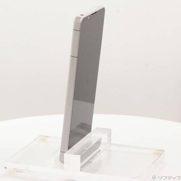 〔中古〕SONY(ソニー) Xperia 1 VI 256GB プラチナシルバー XQ-EC44 S1JPCX0 SIMフリー〔344-ud〕 |  | 01