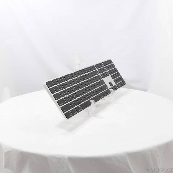 〔中古〕Apple(アップル) Appleシリコン搭載Macモデル用 Touch ID搭載 Magic Keyboard 英語 US ブラックキー〔262-ud〕 |  | 03