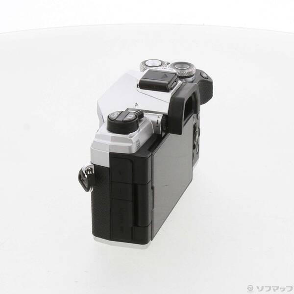 〔中古〕OM-5 ボディ シルバー〔262-ud〕 |  | 01