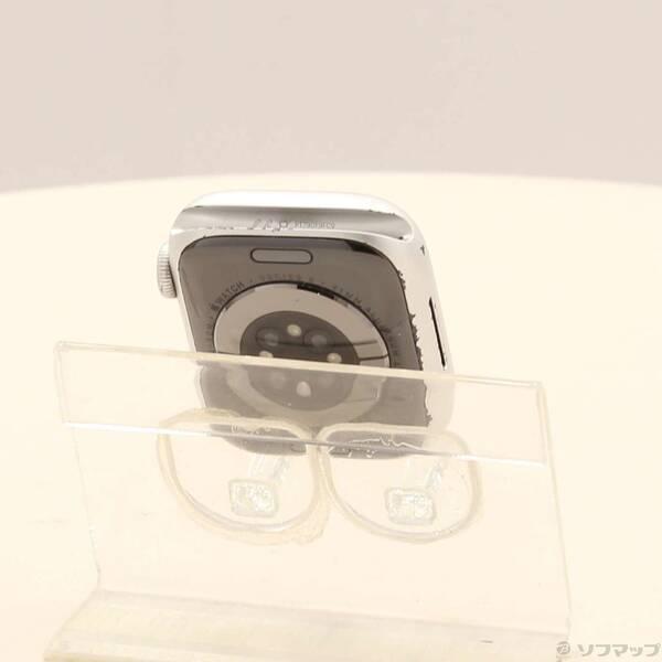 〔中古〕Apple(アップル) Apple Watch Series 8 GPS 41mm シルバーアルミニウムケース バンド無し〔198-ud〕 |  | 02