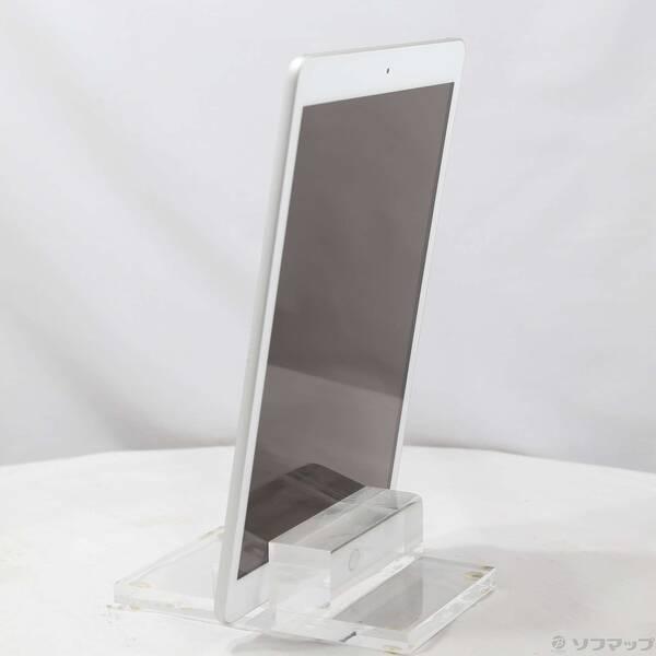 〔中古〕Apple(アップル) iPad 第8世代 32GB シルバー MYLA2J／A Wi-Fi〔198-ud〕 |  | 01