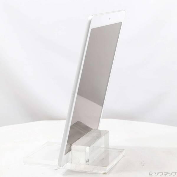 〔中古〕Apple(アップル) iPad 第8世代 32GB シルバー MYLA2J／A Wi-Fi〔377-ud〕 |  | 01