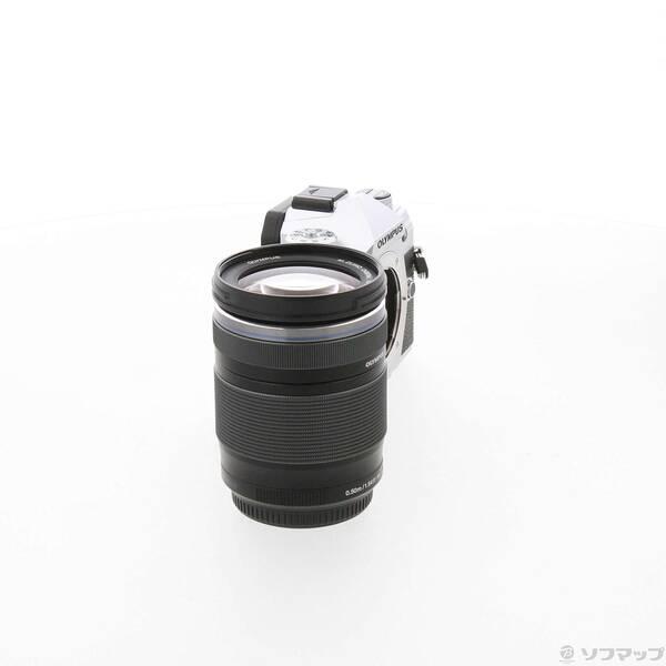 〔中古〕OLYMPUS(オリンパス) OM-D E-M5 Mark III 14-150mm II レンズキット シルバー〔269-ud〕 |  | 03