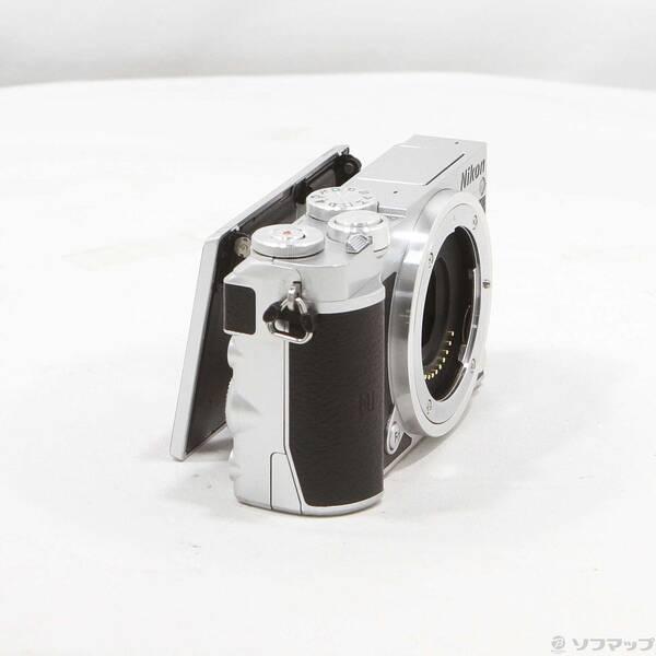 〔中古〕Nikon(ニコン) Nikon 1 J5 ボディ (2081万画素／シルバー)〔258-ud〕 |  | 03