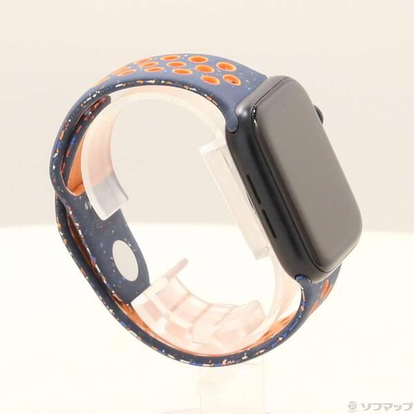 〔中古〕Apple(アップル) Apple Watch SE 第2世代 GPS 44mm ミッドナイトアルミニウムケース ブルーフレイムNikeスポーツバンド〔198-ud〕 |  | 03