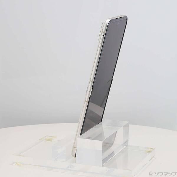 〔中古〕Motorola(モトローラ) 〔展示品〕 motorola razr 40 256GB バニラクリーム PAYC0001JP SIMフリー〔352-ud〕 |  | 01