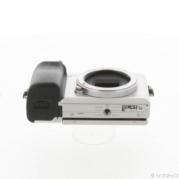 〔中古〕SONY(ソニー) α6000 ダブルズームレンズキット シルバー ILCE-6000Y〔262-ud〕 |  | 04
