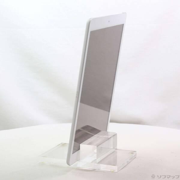 〔中古〕Apple(アップル) iPad 第8世代 32GB シルバー MYMJ2J／A SIMフリー〔196-ud〕 |  | 01