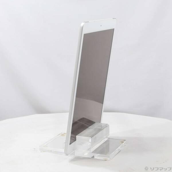 〔中古〕Apple(アップル) iPad 第8世代 32GB シルバー MYMJ2J／A SIMフリー〔352-ud〕 |  | 01