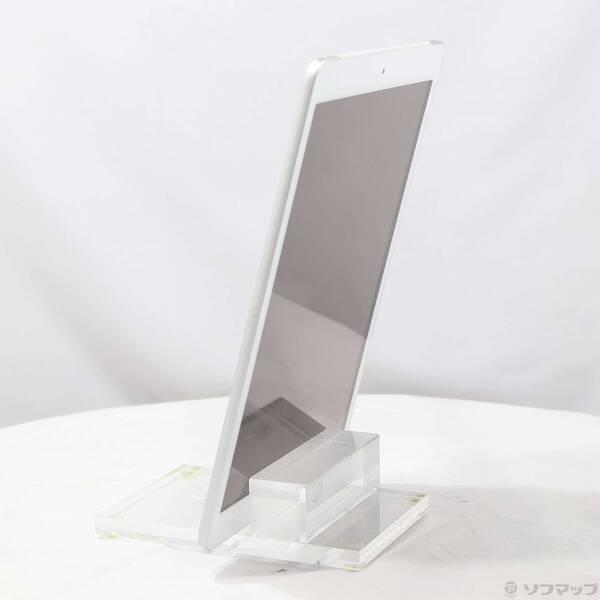 〔中古〕Apple(アップル) iPad 第8世代 32GB シルバー MYMJ2J／A SIMフリー〔368-ud〕 |  | 01