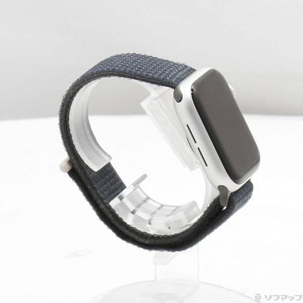 〔中古〕Apple(アップル) Apple Watch SE 第2世代 GPS 40mm シルバーアルミニウムケース ミッドナイトスポーツループ〔262-ud〕 |  | 03