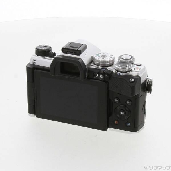 〔中古〕OM-5 ボディ シルバー〔262-ud〕 |  | 02