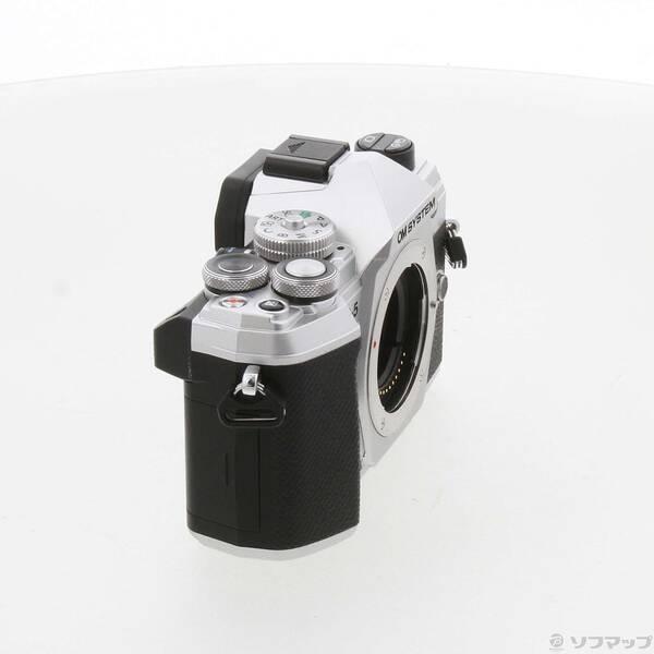 〔中古〕OM-5 ボディ シルバー〔262-ud〕 |  | 03