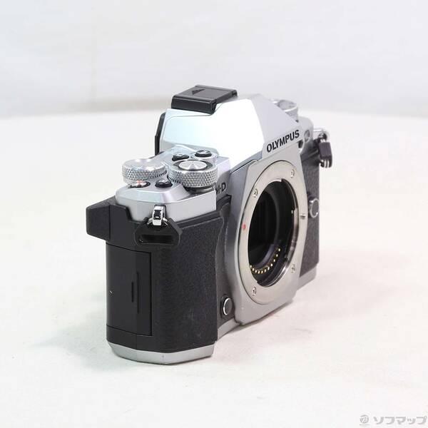 〔中古〕OLYMPUS(オリンパス) OM-D E-M5 MarkII ボディ シルバー〔262-ud〕 |  | 03