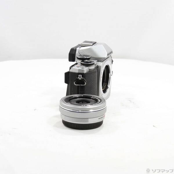 〔中古〕OLYMPUS(オリンパス) OM-D E-M10 14-42mm EZレンズキット シルバー〔352-ud〕 |  | 03