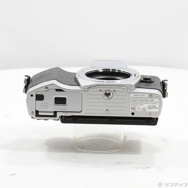 〔中古〕OLYMPUS(オリンパス) OM-D E-M10 14-42mm EZレンズキット シルバー〔352-ud〕 |  | 04