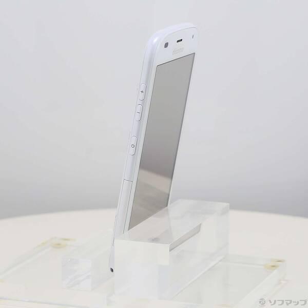 〔中古〕FUJITSU(富士通） らくらくスマートフォン 32GB ホワイト F-42A docomoロック解除SIMフリー〔305-ud〕 |  | 01