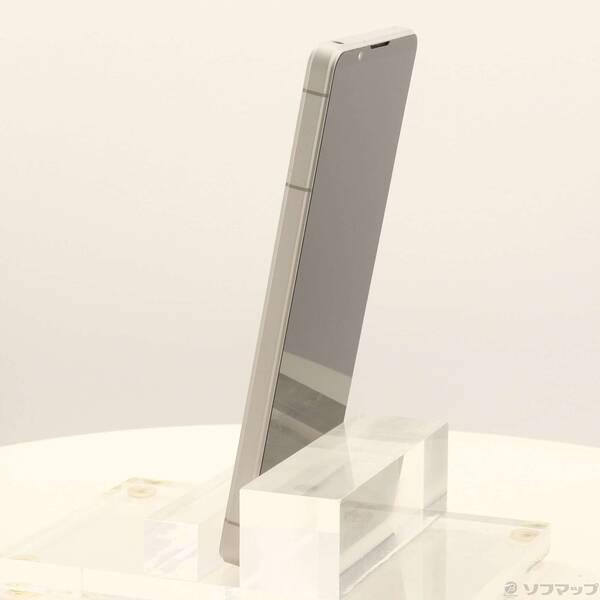〔中古〕SONY(ソニー) Xperia 1 VI 256GB プラチナシルバー SO-51E docomo SIMフリー〔198-ud〕 |  | 01