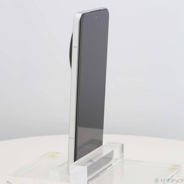 〔中古〕XIAOMI Xiaomi 15 Ultra 512GB シルバークローム MZB0JJZJP SIMフリー〔348-ud〕 |  | 01
