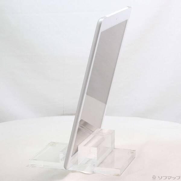 〔中古〕Apple(アップル) iPad 第6世代 32GB シルバー MR6P2J／A auロック解除SIMフリー〔258-ud〕 |  | 01