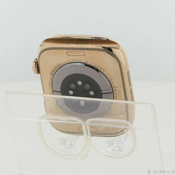〔中古〕Apple(アップル) Apple Watch Series 10 GPS + Cellular 46mm ゴールドチタニウムケース バンド無し〔269-ud〕 |  | 02