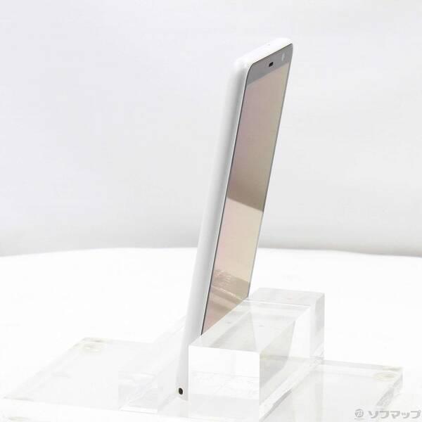 〔中古〕FUJITSU(富士通） arrows Be4 Plus 64GB ホワイト F-41B docomoロック解除SIMフリー〔348-ud〕 |  | 01